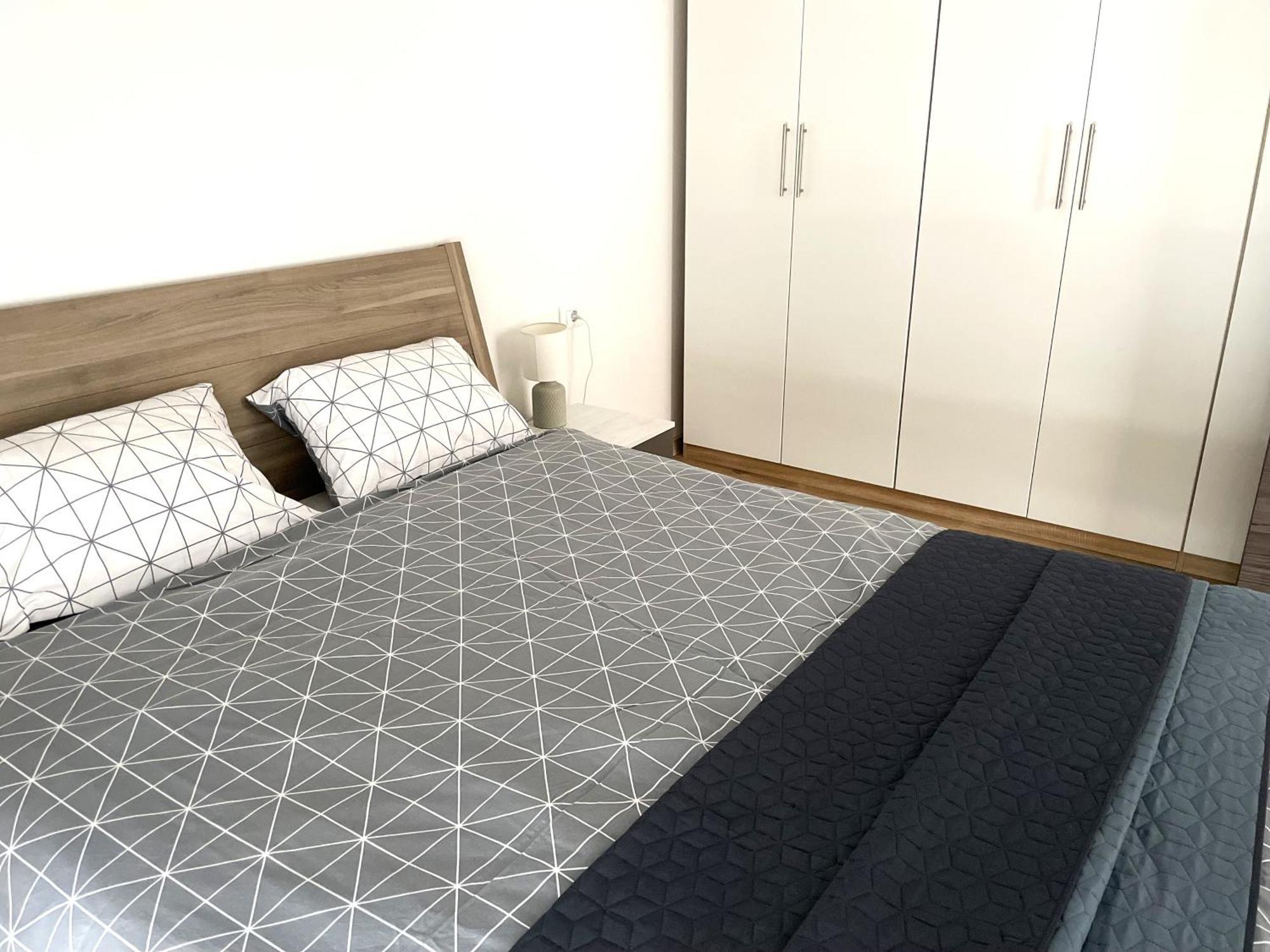 Giovanna Apartment With Terrace And Free Parking Пула Екстериор снимка