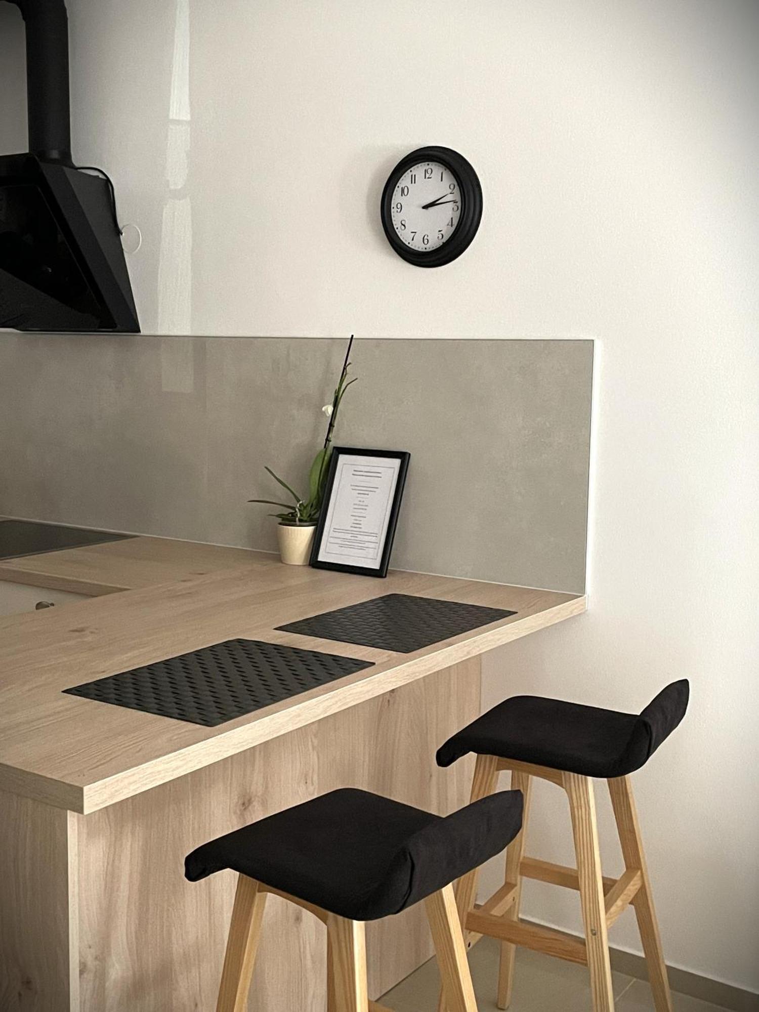 Giovanna Apartment With Terrace And Free Parking Пула Екстериор снимка